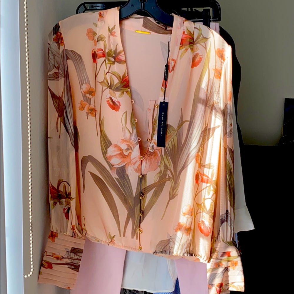 Elie Tahari silk blouse